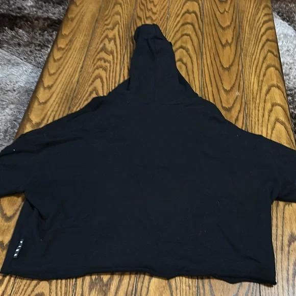 PINK Victoria's Secret Black Cropped Hoodie - Picture 6 of 7
